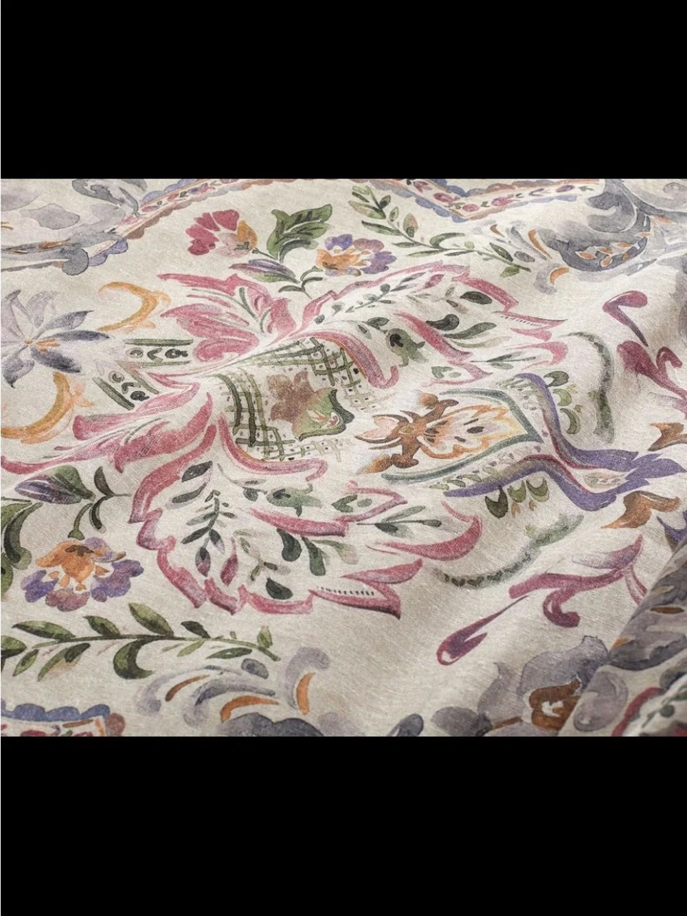 Pottery Barn Ivana Percale Duvet Cover, 2 standard pillow Shams & 2 Euro shams